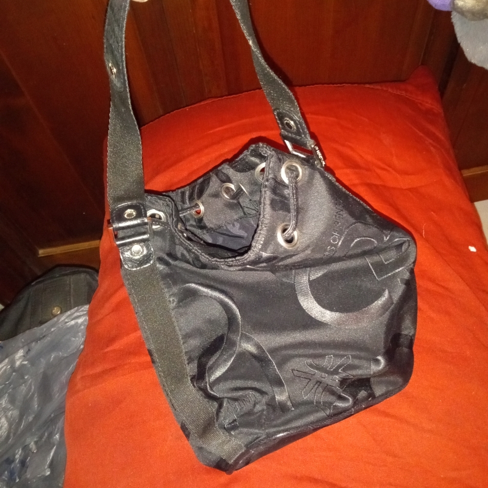 United colors of Benetton bucket bag